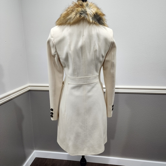 Moda International Cream Trench Coat with Faux Fur Collar - Picture 10 of 17
